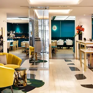 Victor Hugo Kléber 4* Paris